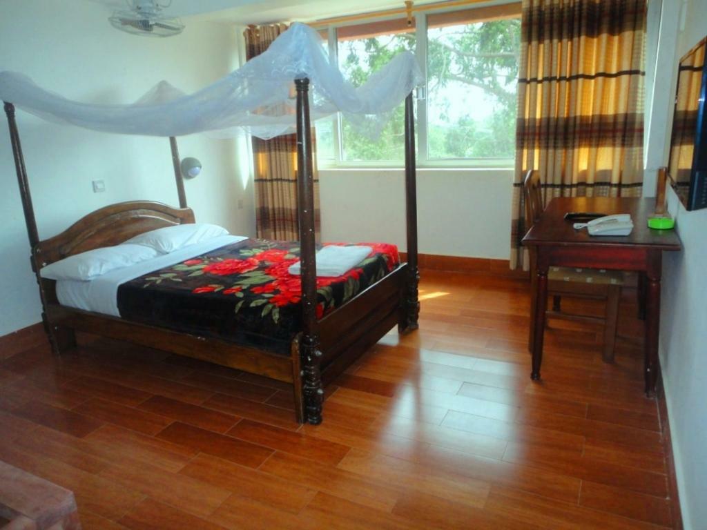Entebbe Flights Motel Ngoại thất bức ảnh