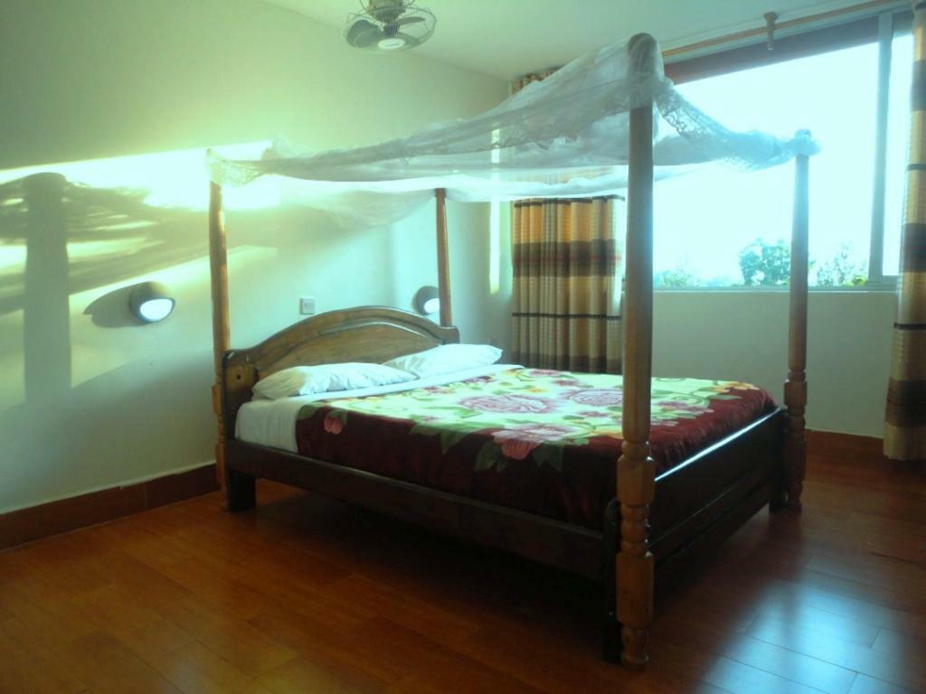 Entebbe Flights Motel Ngoại thất bức ảnh